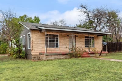 2301 Annabelle, Fort Worth TX 76119 - Photo 3