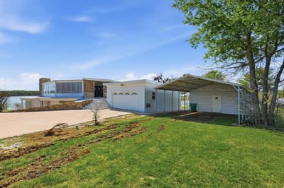 732 Blue Fathom Drive, Runaway Bay TX 76426