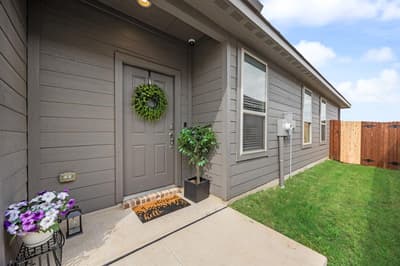 1652 Edgeway Drive, Aubrey TX 76227 - Photo 5