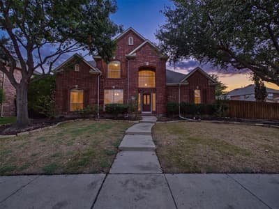 9854 Deerfield Drive, Frisco TX 75033 - Photo 2