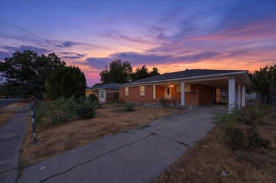 1919 Yucca Drive, Dallas TX 75217