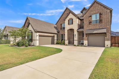 1802 Southpointe Xing, Mansfield TX 76063