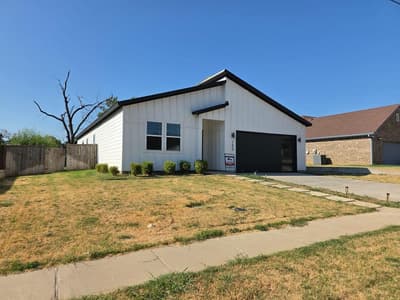 2604 Flora Lane, Denison TX 75020 - Photo 3