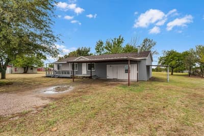 319 Green Acres Road, Weatherford TX 76088 - Photo 4