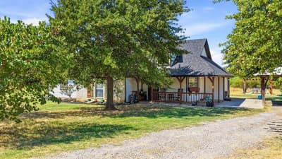 1870 Ross Lane # 1, Springtown TX 76082 - Photo 5