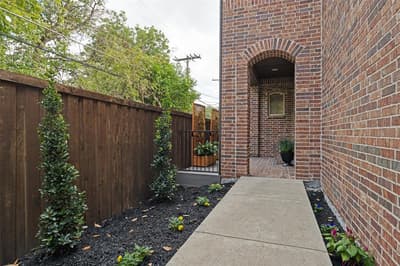 8686 Thorbrush Place, Dallas TX 75238 - Photo 2