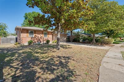 8819 Graywood Drive, Dallas TX 75243