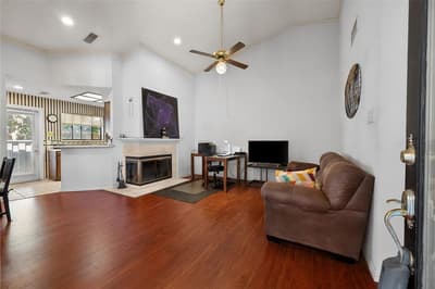 401 Pebble Way # 237, Arlington TX 76006