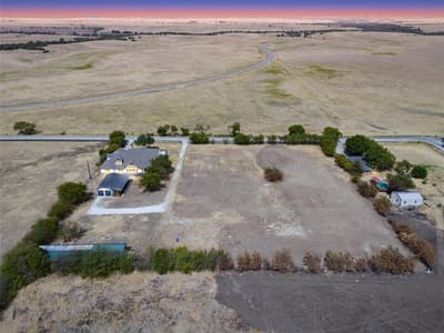 7617 Sky Road, Godley TX 76044 - Photo 2