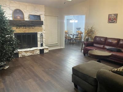 501 Mesquite Street, Mineral Wells TX 76067 - Photo 4