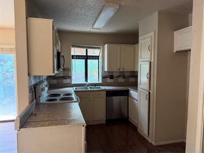 1110 Sandalwood Lane, DeSoto TX 75115 - Photo 5