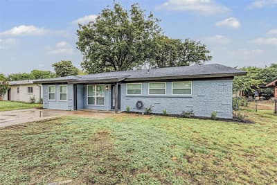 404 Simmons Drive, Hurst TX 76053 - Photo 3