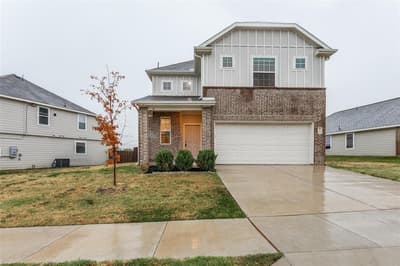 829 Jetliner Avenue, Fort Worth TX 76131