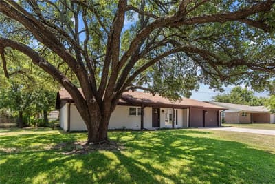 2008 Maplewood Drive, Gainesville TX 76240