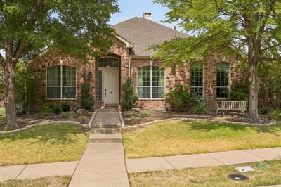 7462 Chinaberry Lane, Frisco TX 75033