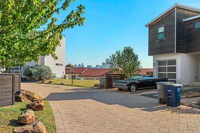 1906 Malone Cliff View, Dallas TX 75208 - Photo 2