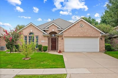 3135 Guadaloupe, Grand Prairie TX 75054 - Photo 2