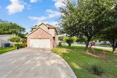 10015 Santa Garza Drive, Dallas TX 75228 - Photo 5