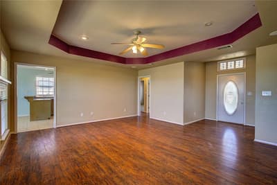 6910 Sayle Street, Greenville TX 75402 - Photo 4