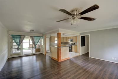 826 Cardinal Street, Shreveport LA 71105 - Photo 2