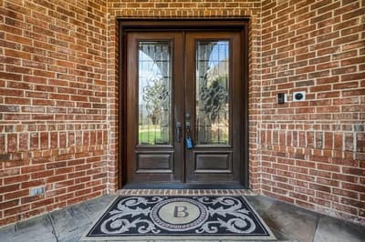 2726 Country Club Road, Pantego TX 76013 - Photo 2