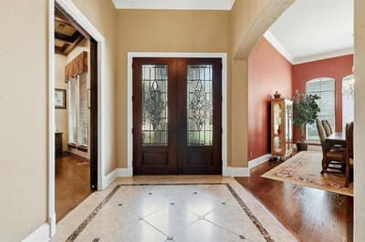 2726 Country Club Road, Pantego TX 76013 - Photo 3