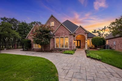 2726 Country Club Road, Pantego TX 76013
