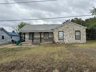 617 E 5th Street, Ferris TX 75125 - Photo 2