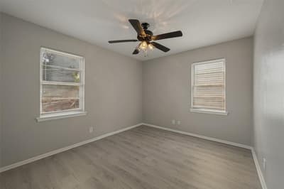 408 E Tucker Boulevard, Arlington TX 76010 - Photo 3