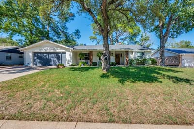 820 Overhill Drive, Hurst TX 76053