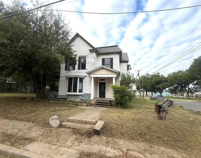 1201 Vincent Street, Brownwood TX 76801