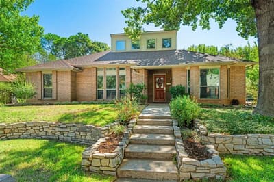 706 Giltin Court, Arlington TX 76006