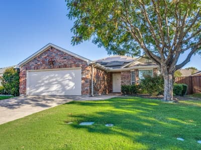 2616 Emerald Lane, McKinney TX 75071 - Photo 2