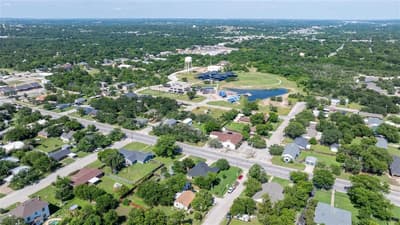 322 S Bowie Drive, Weatherford TX 76086 - Photo 5
