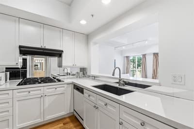 3401 Lee Parkway # 409, Dallas TX 75219 - Photo 5