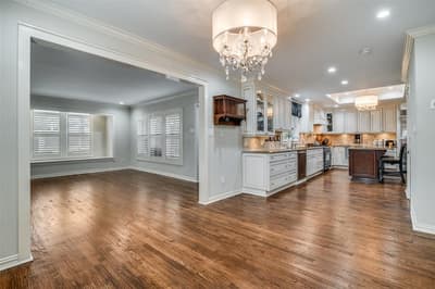 1432 Sylvan Avenue, Dallas TX 75208 - Photo 2