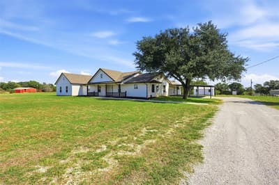 192 Riverside Drive, Decatur TX 76234 - Photo 4