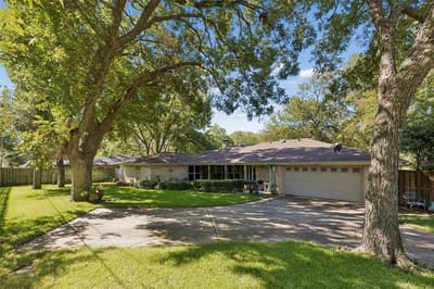 2529 Nantucket Drive, Sherman TX 75092 - Photo 2