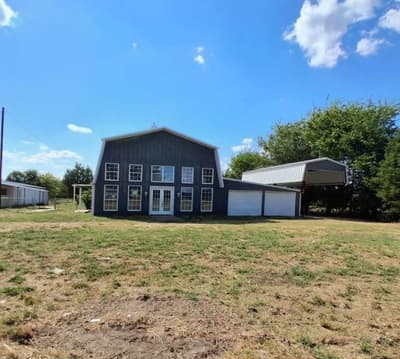 833 County Road 33100, Sumner TX 75486
