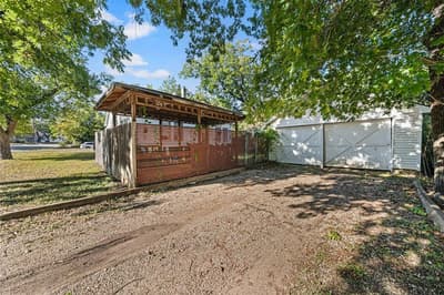 2828 Grim Avenue, Waco TX 76707 - Photo 3
