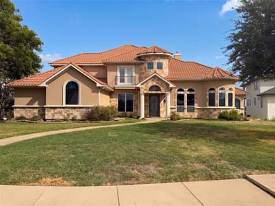 1119 Mallard Pointe Drive, Grand Prairie TX 75104