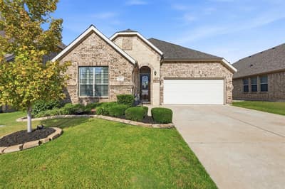 14616 Spitfire Trail, Fort Worth TX 76262 - Photo 2
