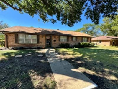 1101 Hillcrest, Denton TX 76201