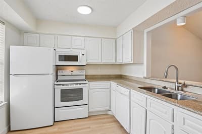 5300 Keller Springs Road # 2055, Dallas TX 75248 - Photo 4