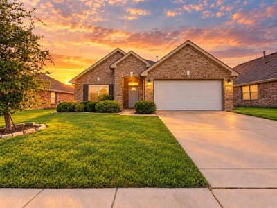 2201 Willow Creek Drive, Little Elm TX 75068