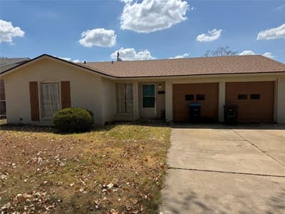 4520 Pecos Street, Fort Worth TX 76119