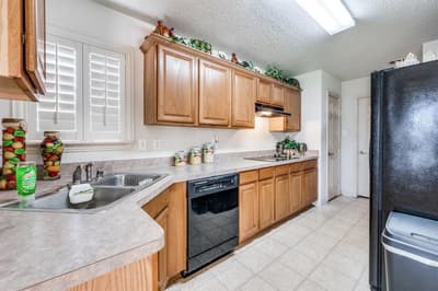 1606 Cancun Drive, Mansfield TX 76063 - Photo 2