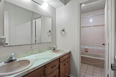500 Sunflower Street, Red Oak TX 75154 - Photo 5