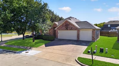 4001 Bridge Water Road, Heartland TX 75126