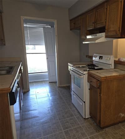 2400 Monte Carlo Drive # A, Arlington TX 76015 - Photo 4